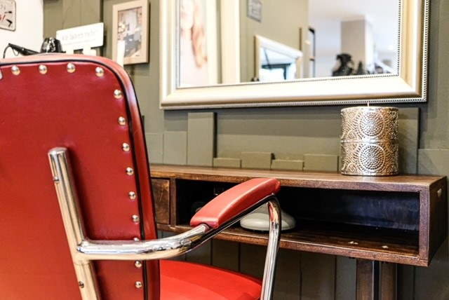 Sessel im Salon
